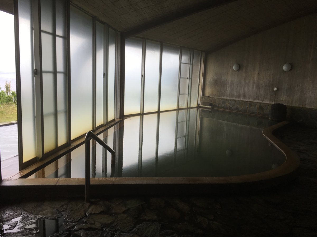 みはらしの湯の内湯